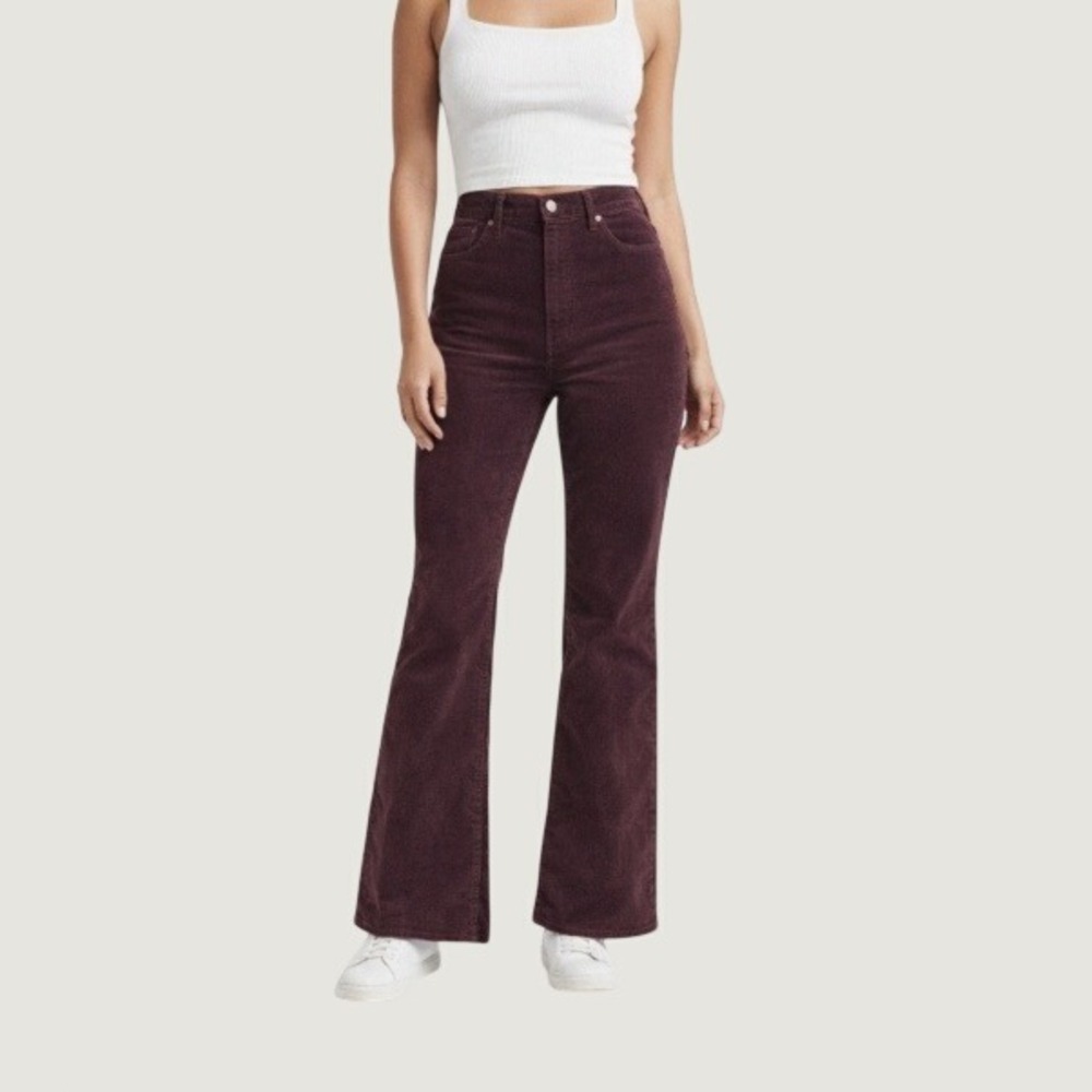 Levi's Ribcage Boot Womens 30 Burgundy Corduroy High Rise Boho Minimalist Pants